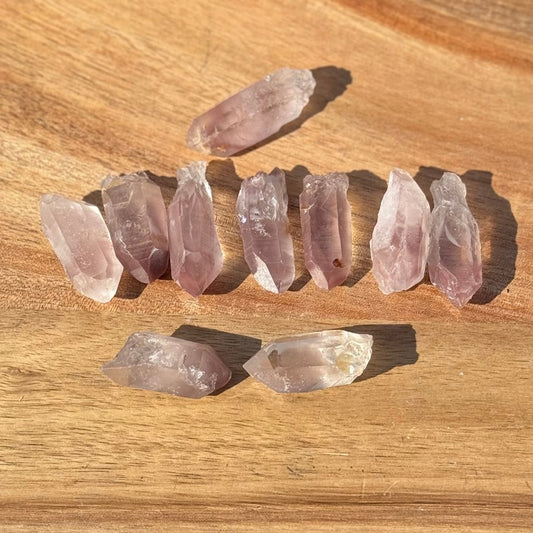 Lithium Quartz Crystal Point| Calming Stone for Meditation, Reiki, Chakra Healing, Stress Relief, Pocket Crystal